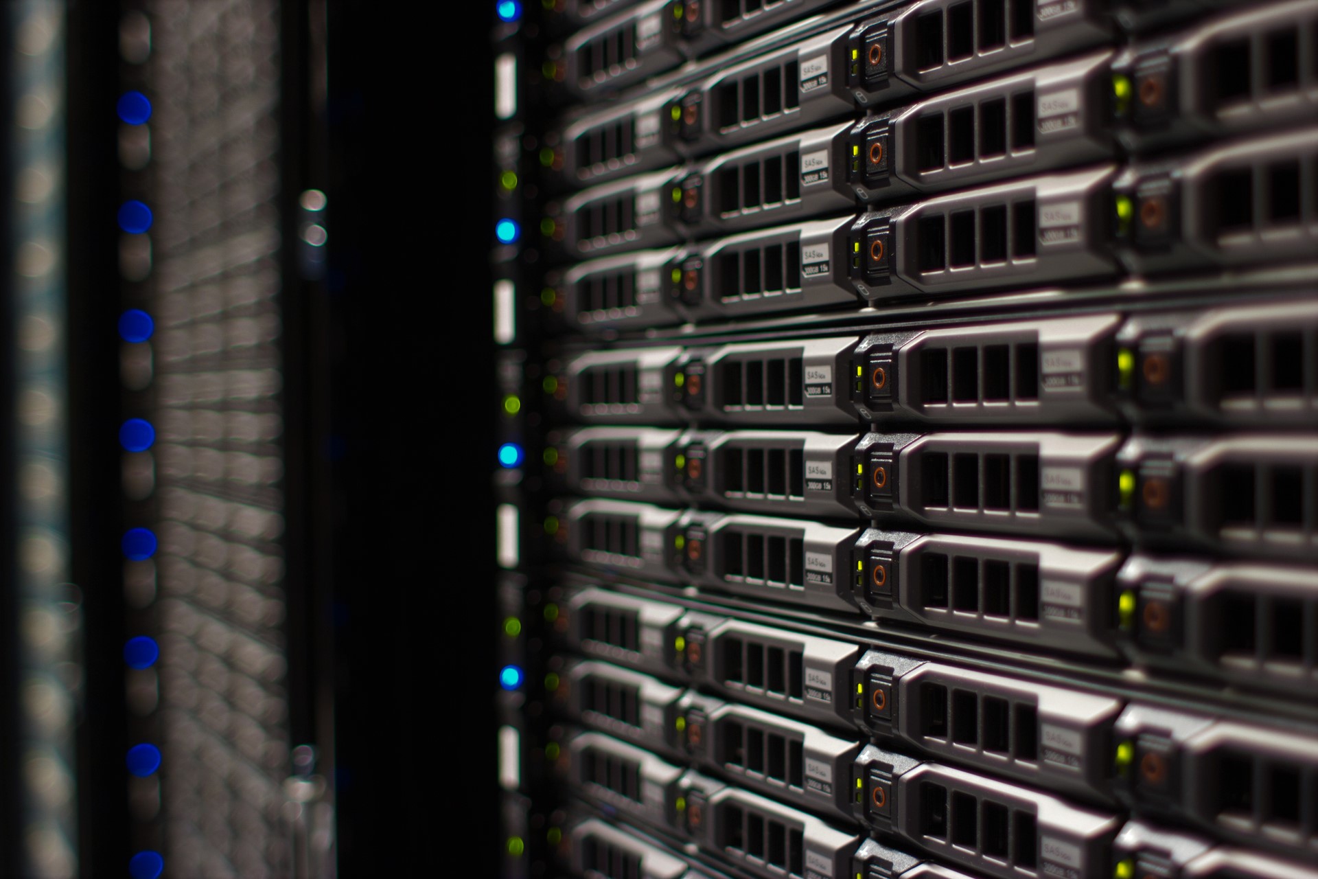 Overloading Memory | Hacking Tutorials by Xeus